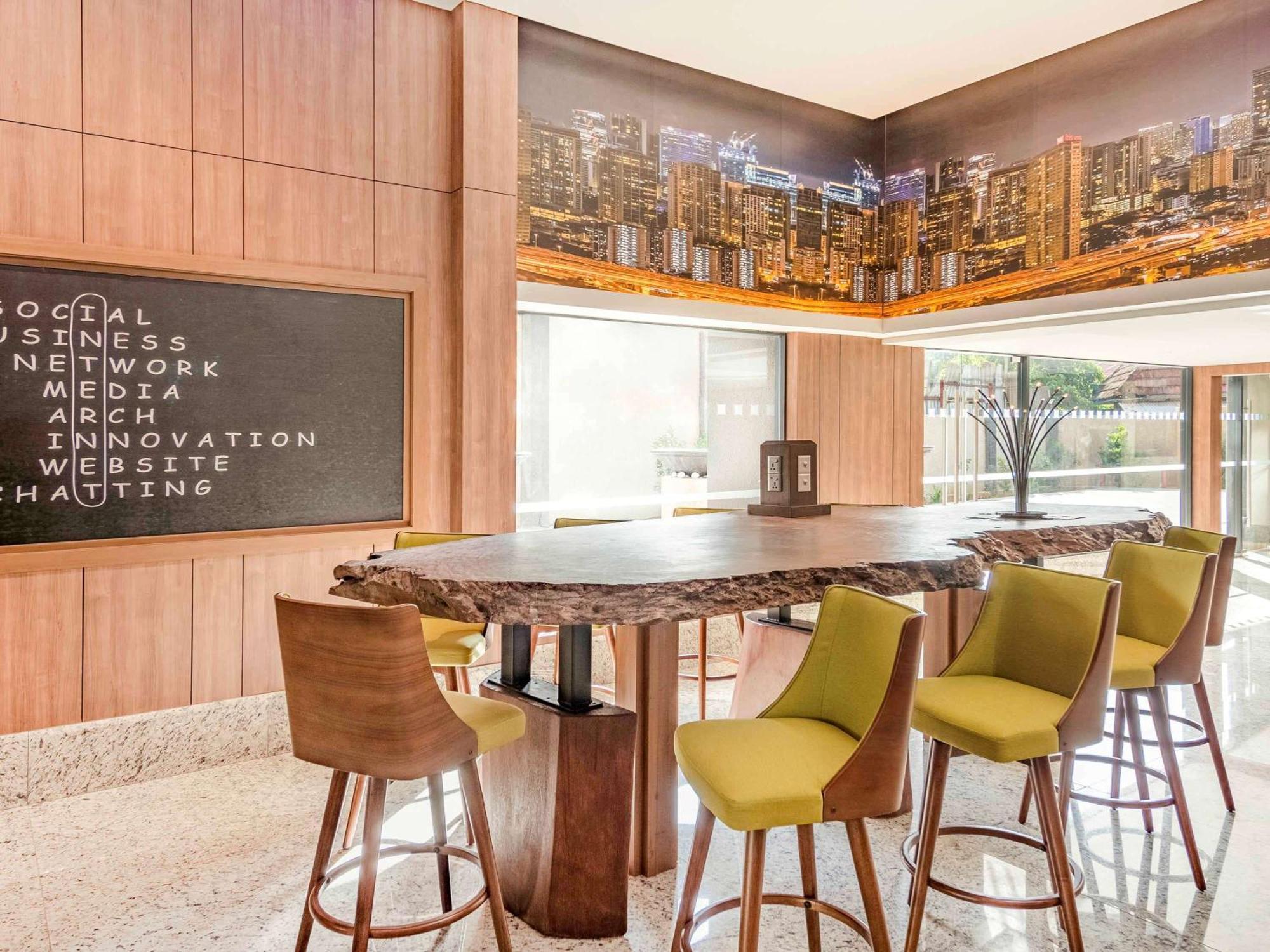 Ibis Kuala Lumpur City Centre Eksteriør billede